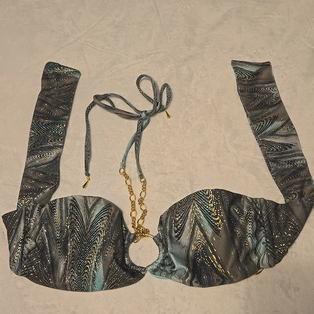 NWT Bellissima halter bikini top with O-ring and Gree Medallion